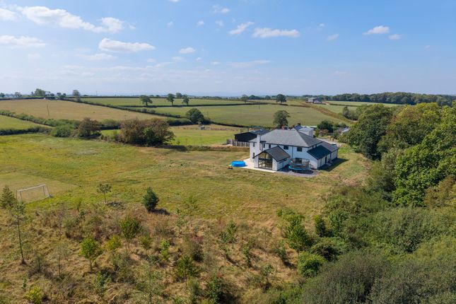 Two Moors Way House, Tiverton photo 4
