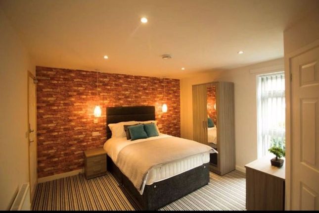 27, Duffryn, Telford photo 3