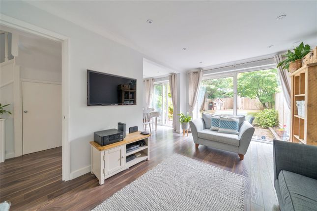 44, Milbourne Lane, Esher photo 2