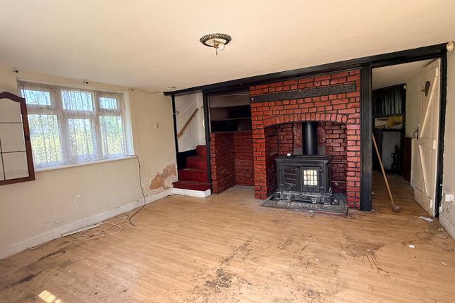 Rose Cottage, Lower Rainham Road, Rainham, Gillingham photo 3