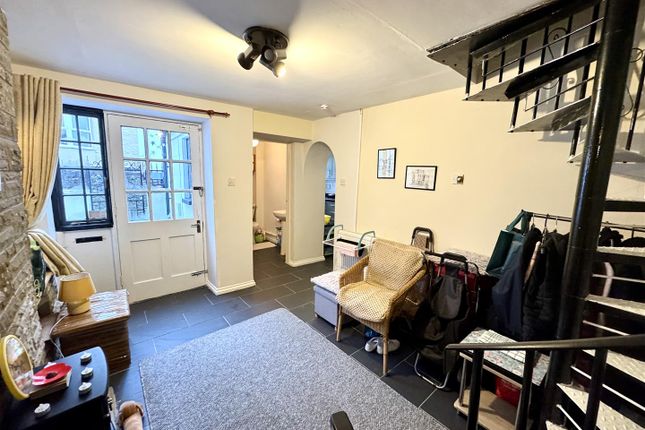 14, Steep Street, Chepstow photo 2