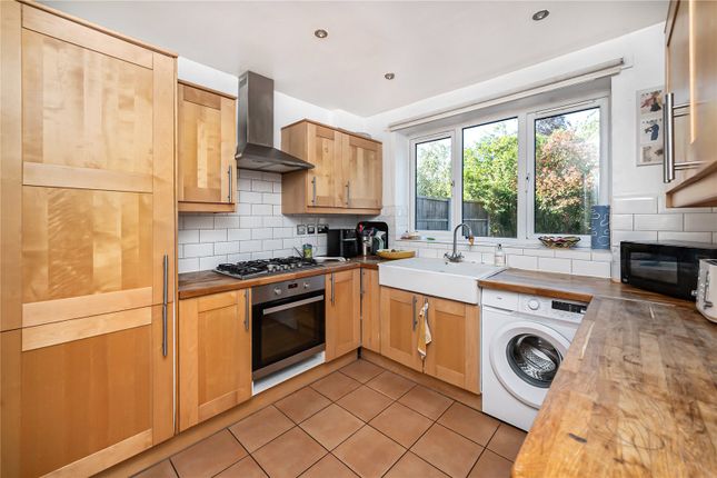 25, Twining Avenue, Twickenham photo 4