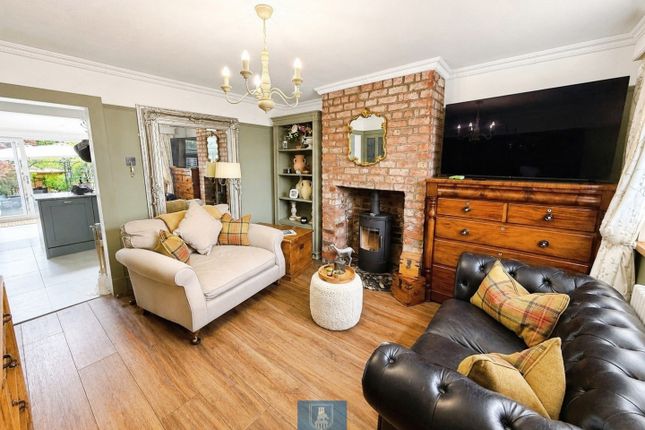 157, Woodway Lane, Coventry photo 3