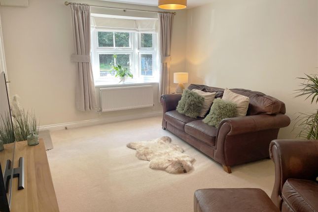 69, Mandarin Drive, Newbury photo 4