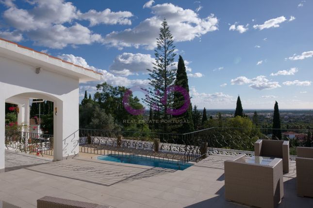 Villa for sale in 8135-107 Almancil, Portugal