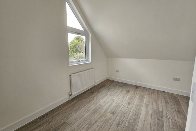 Flat to rent in Moore Road, Barwell