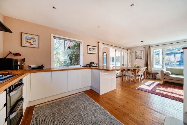 78, Seymour Road, Headley Down photo 4