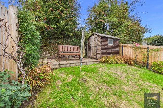 19, Holwill Drive, Devon photo 2
