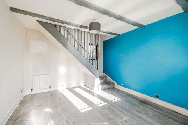 34, Stuart Court, Newcastle Upon Tyne photo 4