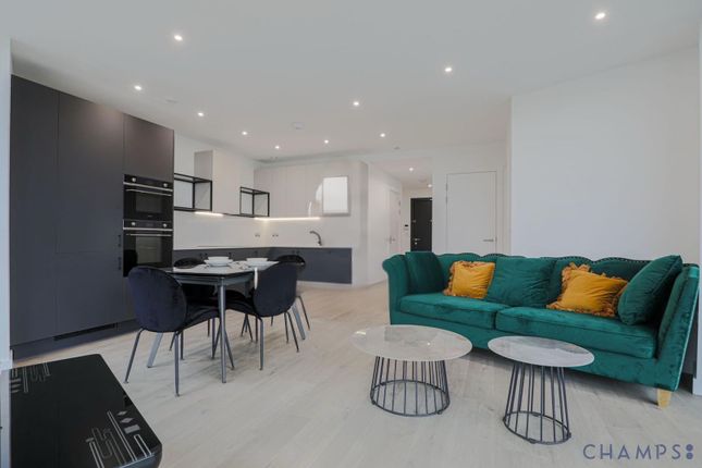 Flat 263, Willowbrook House, London photo 2