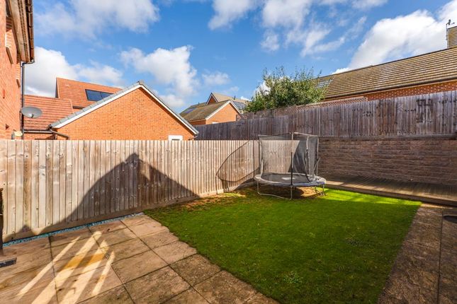 4, Mereway, Kettering photo 4