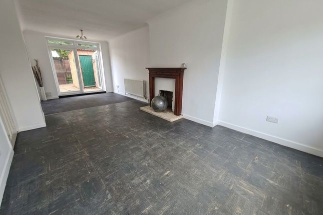 14, Bede Road, Warwickshire photo 2