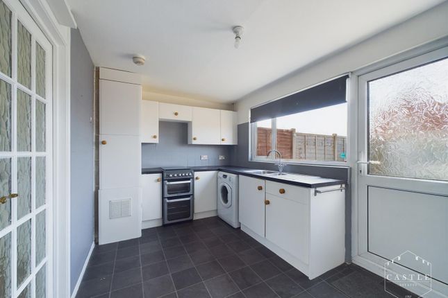 Thumbnail Town house for sale in Ratcliffe Road, Burbage, Hinckley