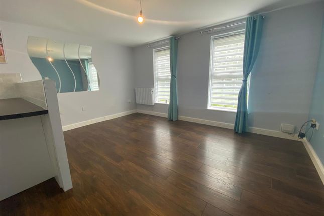 Apartment 28, Dunsley House, 892 Hessle Road, Hull photo 4