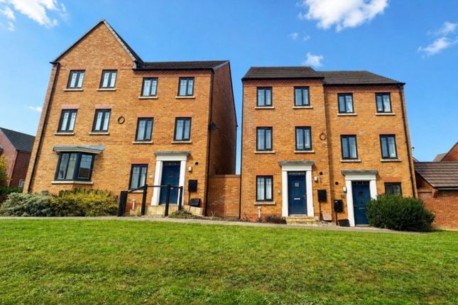 15, Cicero Crescent, Milton Keynes photo 3