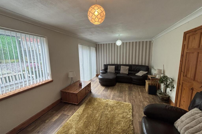 10, Hudson Close, Leicester photo 2