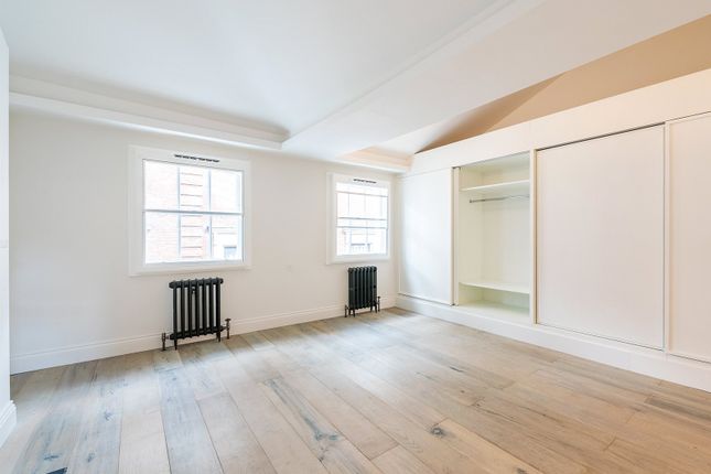 Thumbnail Flat to rent in Marshall Street, London