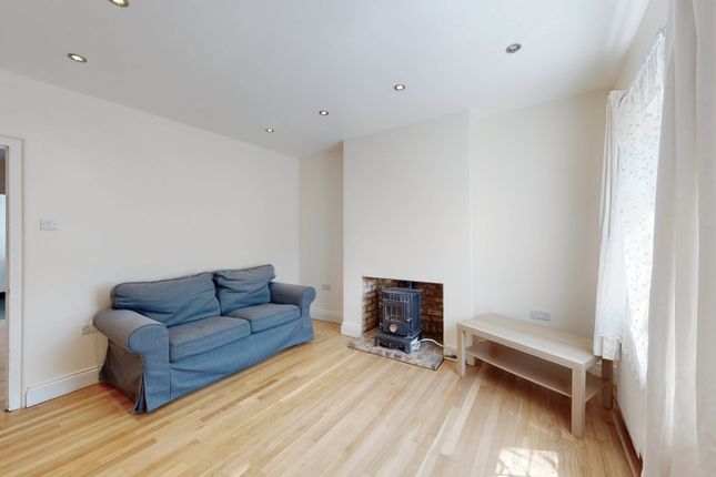 3, Burroughs Gardens, London photo 3