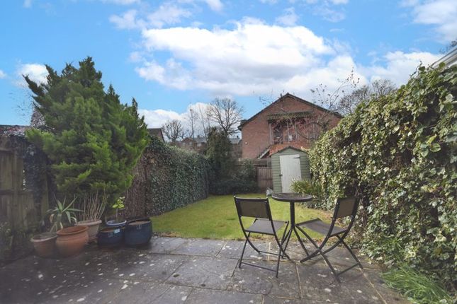 End terrace house to rent in St. Peters Gardens, Wrecclesham, Farnham