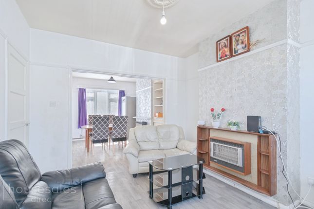 26, Middlesex Road, Leicester photo 4