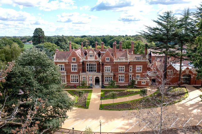Thumbnail Flat for sale in Tudor Grange, Blossomfield Road, Solihull