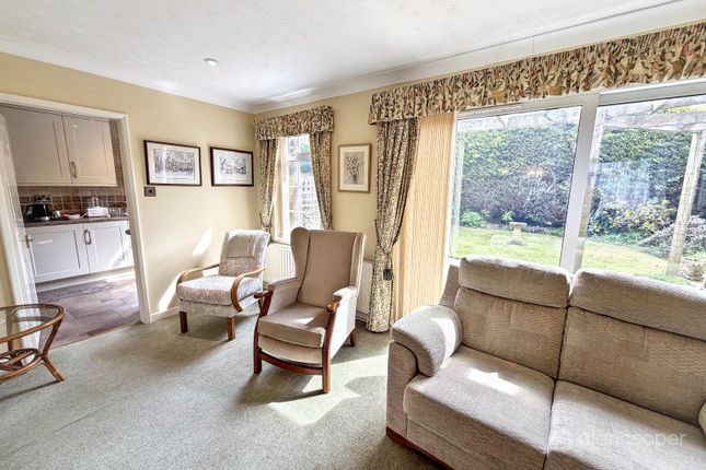 175 Pallett Drive, Nuneaton, Warwickshire photo 4