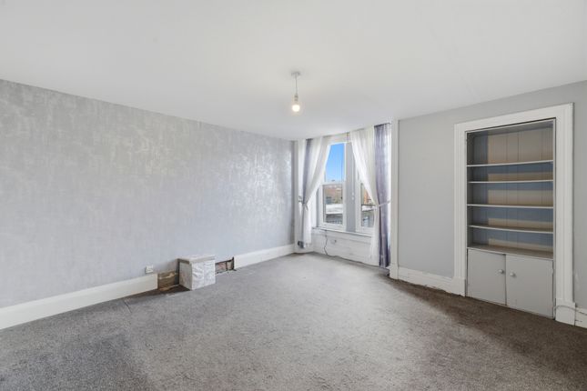 319G, Hilltown, Dundee photo 3