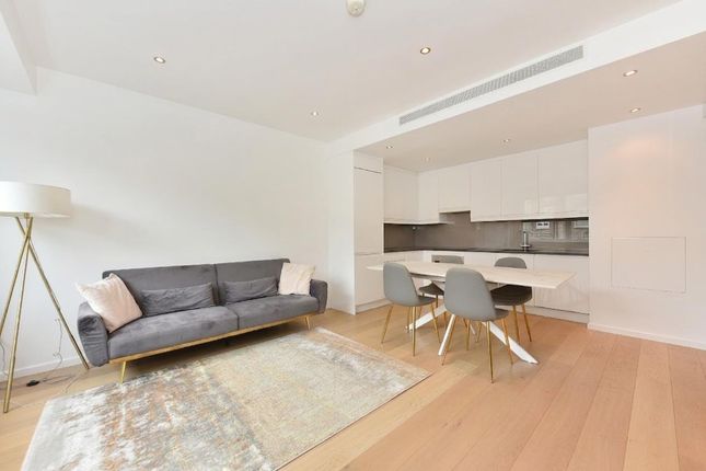 Flat 8, 99, Baker Street, London photo 2