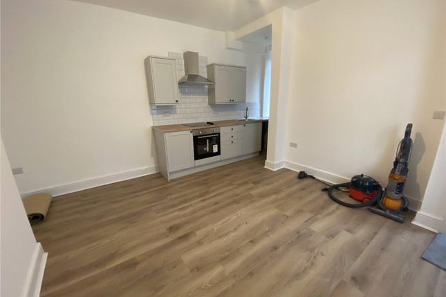 18, North View Street, Keighley photo 3