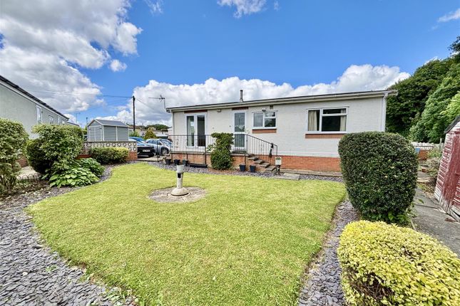 9, Newfield Chase, Leeds photo 2