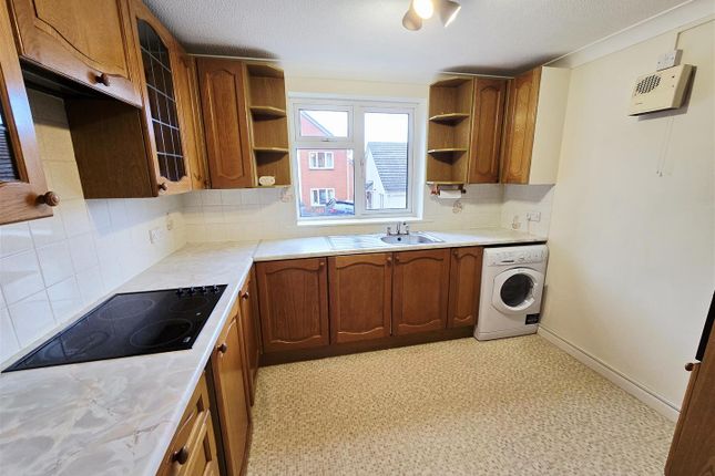 Flat 3 Pendruccombe Court, Tavistock Road, Launceston photo 4