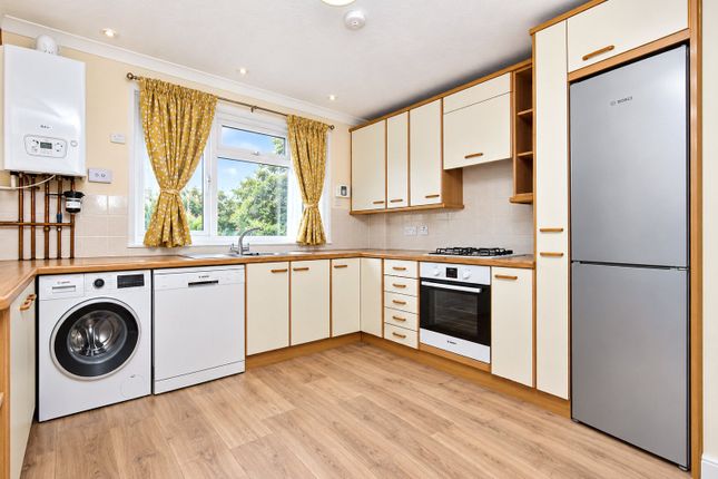 11, Barnwood Road, Guildford photo 3