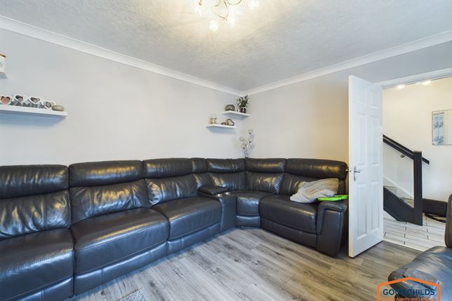 End terrace house for sale in Cherwell Drive, Brownhills