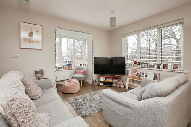 19, Augustine Drive, Ashford photo 3