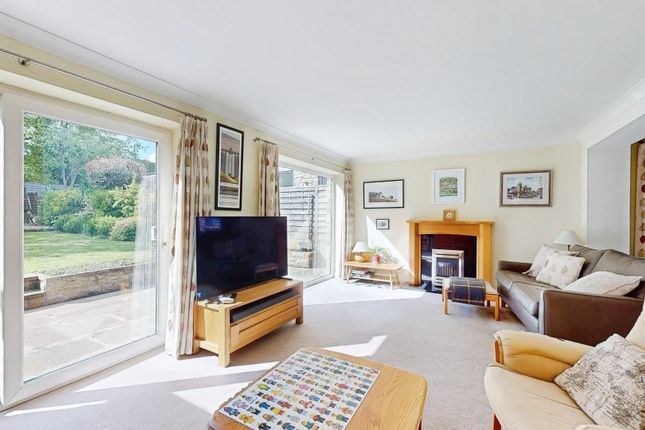 79, Riverside Park, Otley photo 2