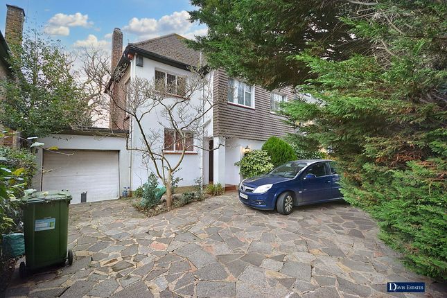 Thumbnail Detached house for sale in Brookside, Emerson Park, Hornchurch
