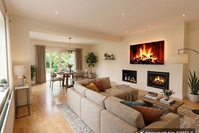 Castle Farmhouse Newport Road, Stafford photo 3