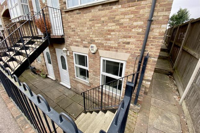 Flat for sale in Hudson Court, Victoria Street, Dunstable