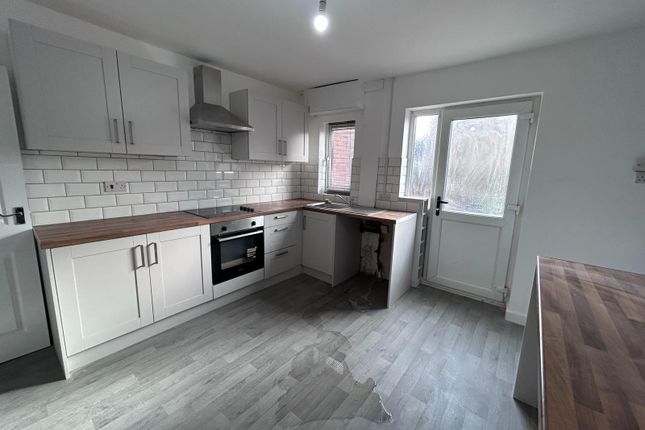 22 Eastfield Lane, Castleford, Wf10 4Ld