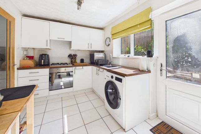 27 Mapperley Rise, Nottingham photo 3