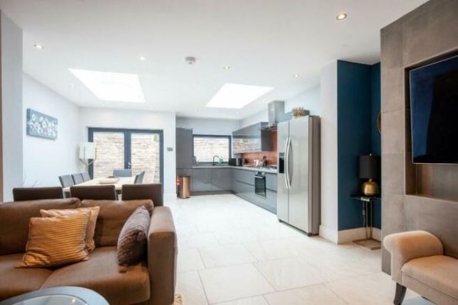 End terrace house for sale in Crescent Gardens, Bath