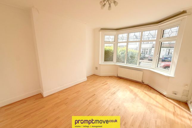 Wychwood Avenue, Luton photo 2