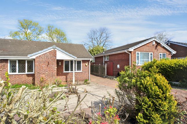 3 Cloughwood Crescent, Wigan photo 2
