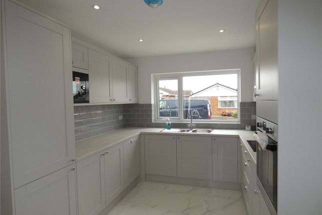 26, Clwyd Court, Denbighshire photo 2
