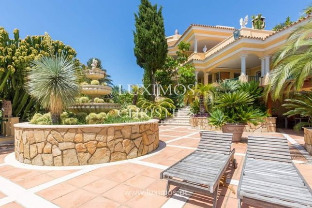 Villa for sale in Galé, 8200-424 Guia, Portugal