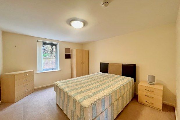 Flat to rent in Hanover Street, Newcastle Upon Tyne