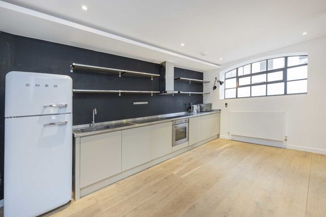 Thumbnail Flat to rent in Effie Road, London