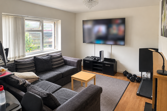 88, Printon Avenue, Manchester photo 2