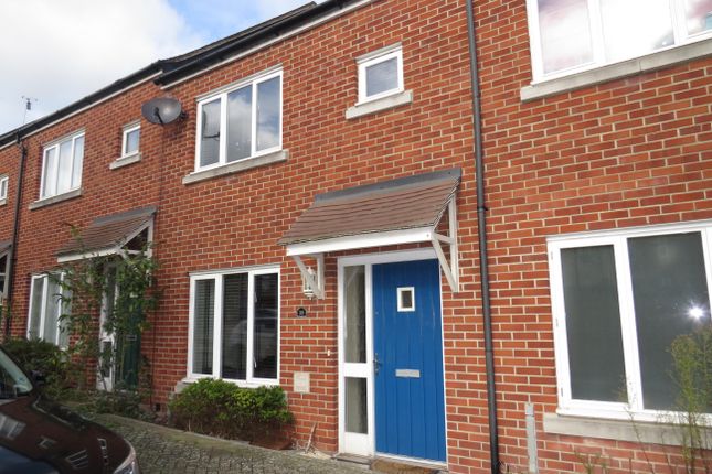Thumbnail Property to rent in Basswood Drive, Basingstoke