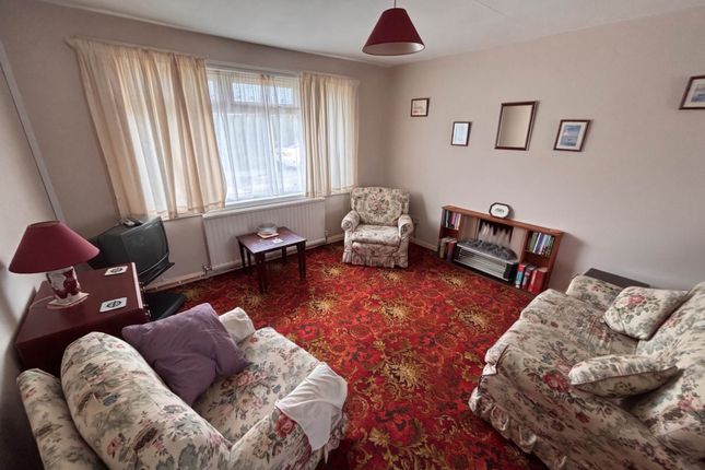 3, Bryngwyn Close, Borth photo 2